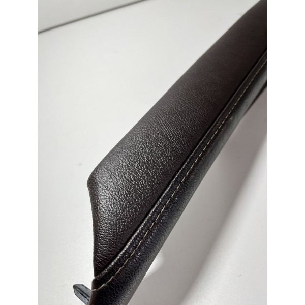 Apoio De Braço Traseiro Esquerdo Toyota Sw4 16/20 Original Marrom Desbotado