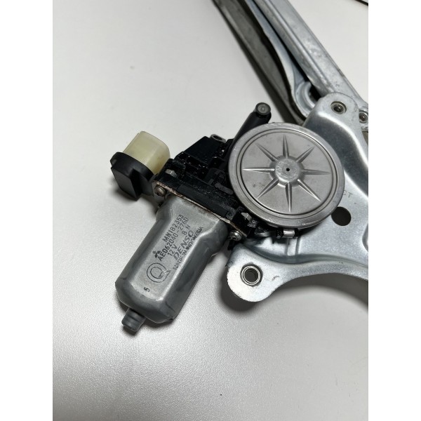 Máquina De Vidro D.e L200 Triton Ae0620402760 Original