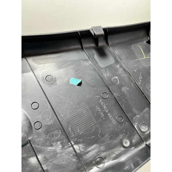 Acabamento Coluna Esquerda Toyota Hilux 17/21 Original