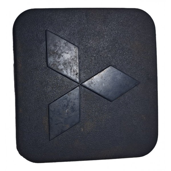 Tampa Reboque Engate Mitsubishi L200 Triton 07/17 Original