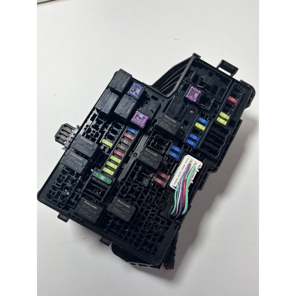 Caixa De Fusível L200 New Triton 09/23