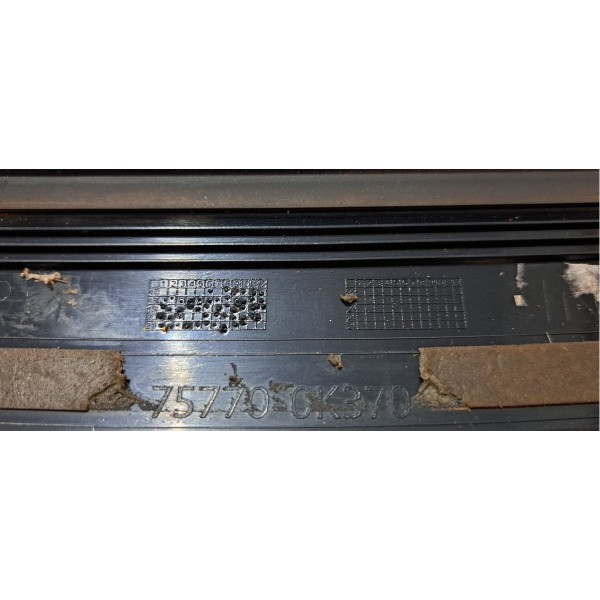 Friso Do Capo Hilux 16/20 Original Preto