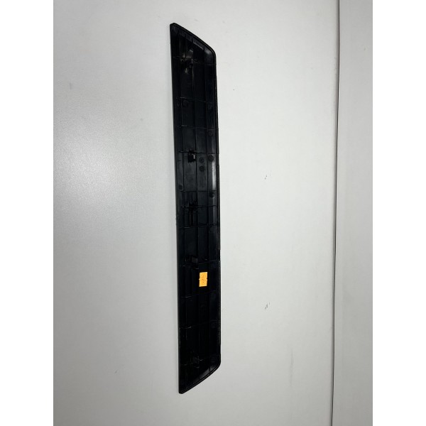 Soleira De Porta Dianteira Dir Hilux E Sw4 2016-23 Original Preto