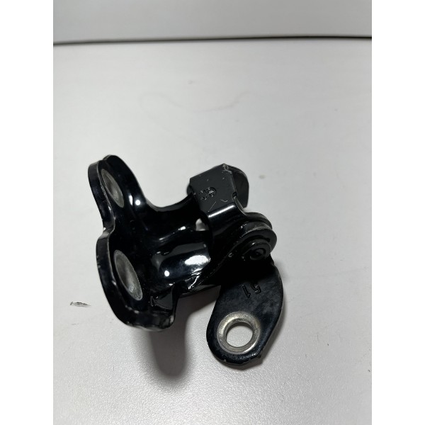 Dobradiça Inferior Dianteira Direita Hilux 17/23 Original