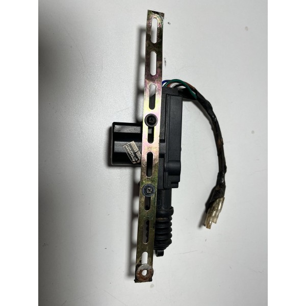 Trava Elétrica Da Porta Toyota Hilux 2017
