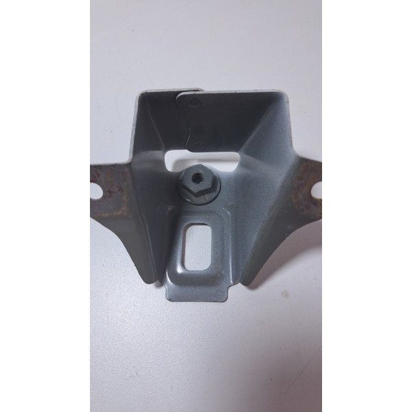 Suporte Banco Traseiro Toyota Hilux 2.8 2018 Original