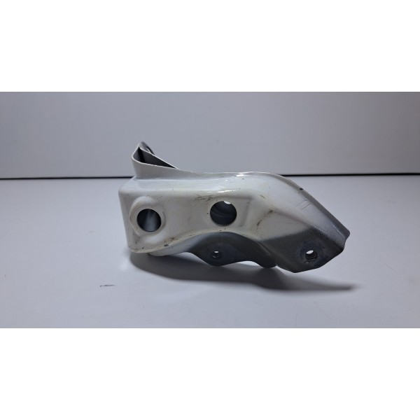 Suporte Guia Para-lama Dianteiro Direito Hilux Srv