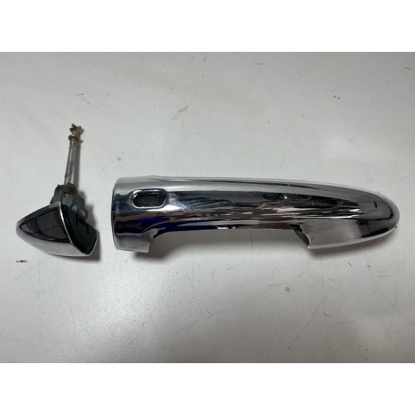 Maçaneta Porta Diant Toyota Hilux Sw4 16/24 692100k060 Orig Dianteira