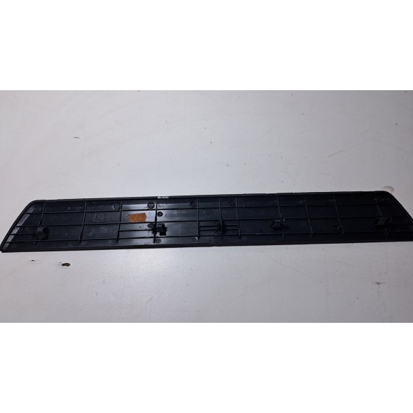 Soleira De Porta Dianteira Esquerda Hilux 2016/2023 Original Preto