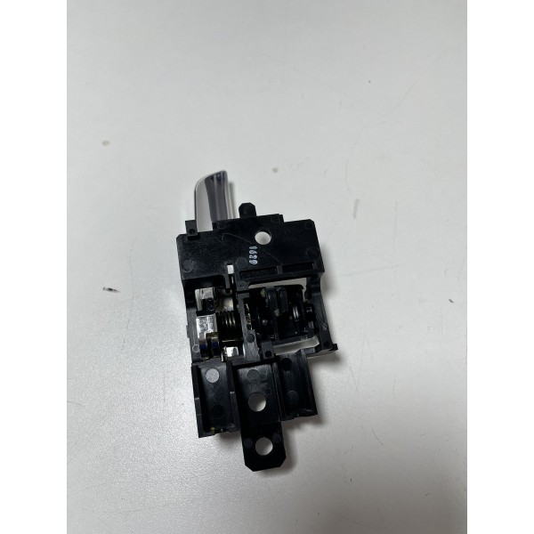 Puxador Interno Traseiro Esquerdo Mitsubishi 2020 Dianteira/traseira