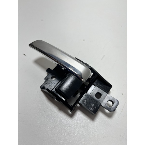 Puxador Interno Traseiro Esquerdo Mitsubishi 2020 Dianteira/traseira