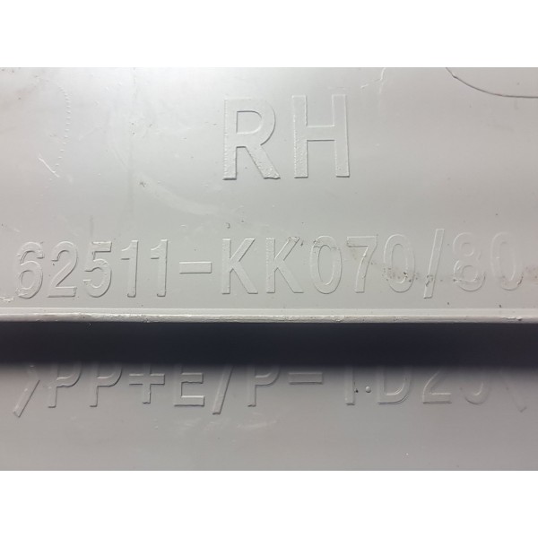 Acabamento Interno Coluna Traseira Direita Hilux 16/20 Orig