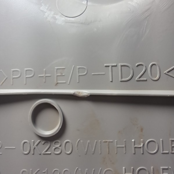 Acabamento Coluna Traseira Esquerda Sw4 2016 A 2022 Original