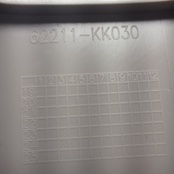 Acabamento Coluna Parabrisa Hilux Sw4 L/d 2016/2020 Original Cinza